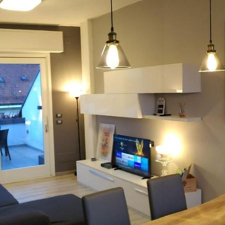 A Cuneo In Terrazza Ngoại thất bức ảnh