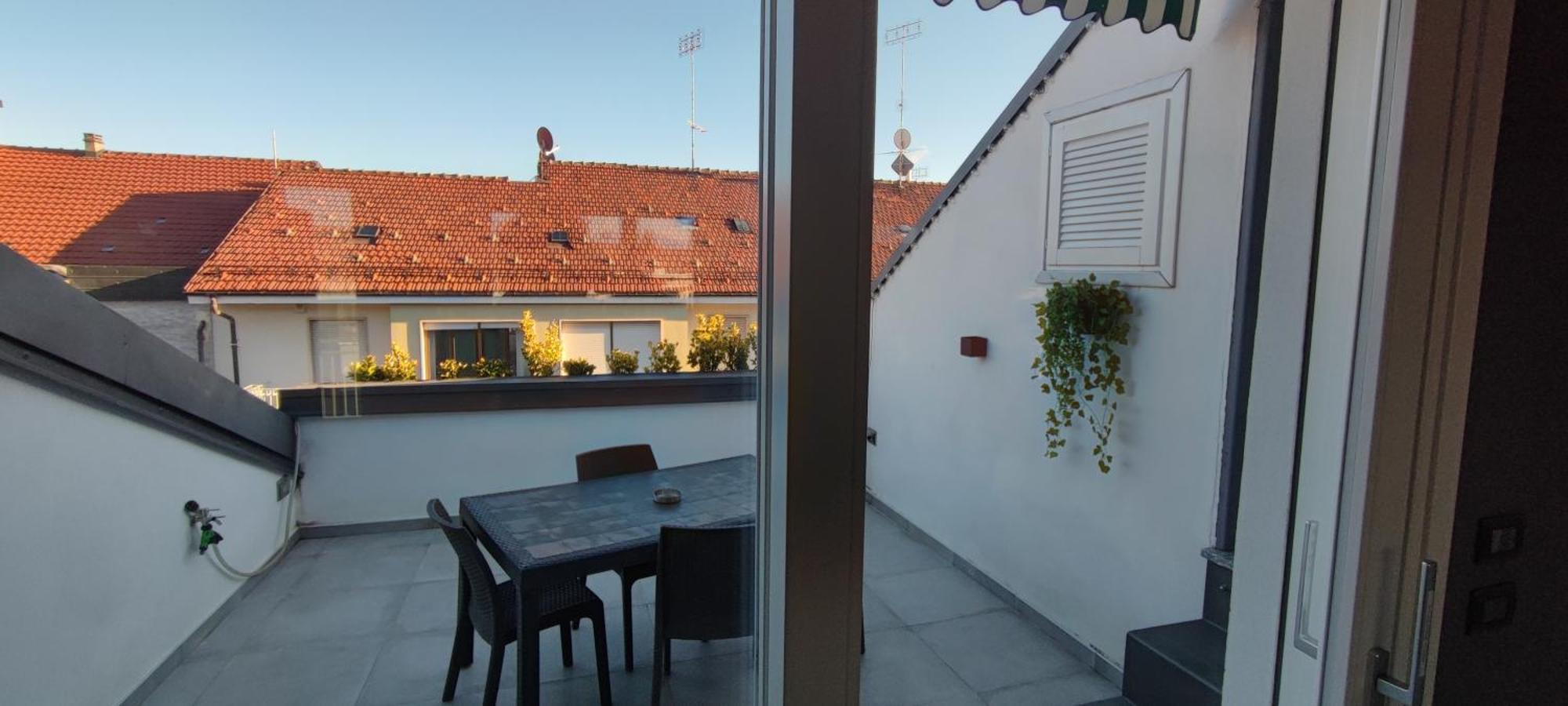 A Cuneo In Terrazza Ngoại thất bức ảnh